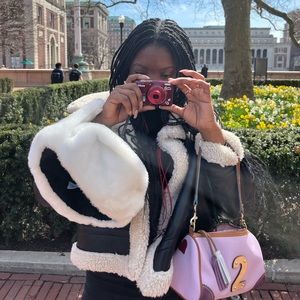 Meet your Posher, Onyie